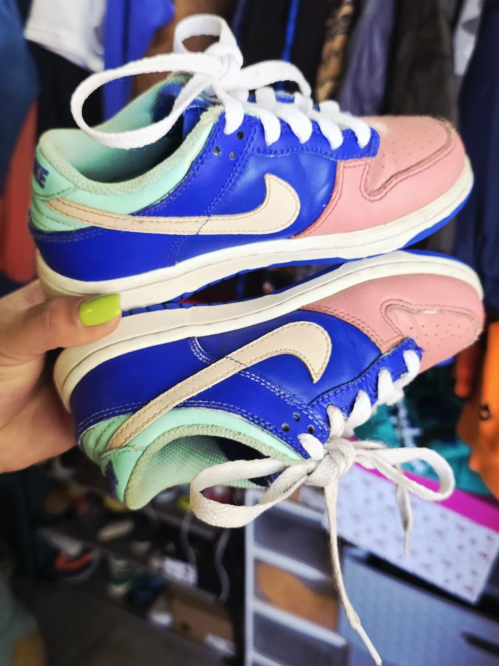 Nike Kids' Multicolor Low-Top Skate Shoe - Salmon / Pink/Blue/Cream